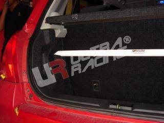 [Obr.: 10/56/01/9-suzuki-swift-05-09-ultraracing-2-point-rear-upper-strutbar-1696469724.jpg]