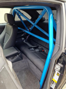 [Obr.: 11/76/24/9-bolt-in-half-roll-cage-bmw-1-e87-white-1761313164.jpg]