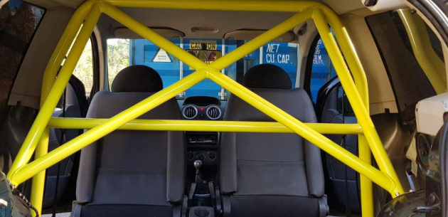 [Obr.: 11/76/26/1-bolt-in-half-roll-cage-citroen-c2-vts-white-1761313180.jpg]